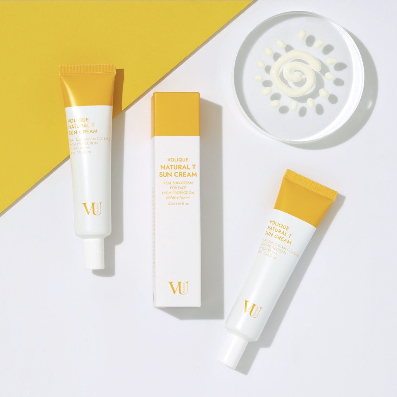 Dermaroller玻尿酸補水保濕修護急救面膜八盒(10片*8盒)送韓國Volique晨光修護防曬霜和德國Dermaroller ACE玻尿酸保濕精華提亮修護面霜。限量贈品，送完為止。